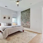 Brio West End