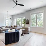 Brio West End