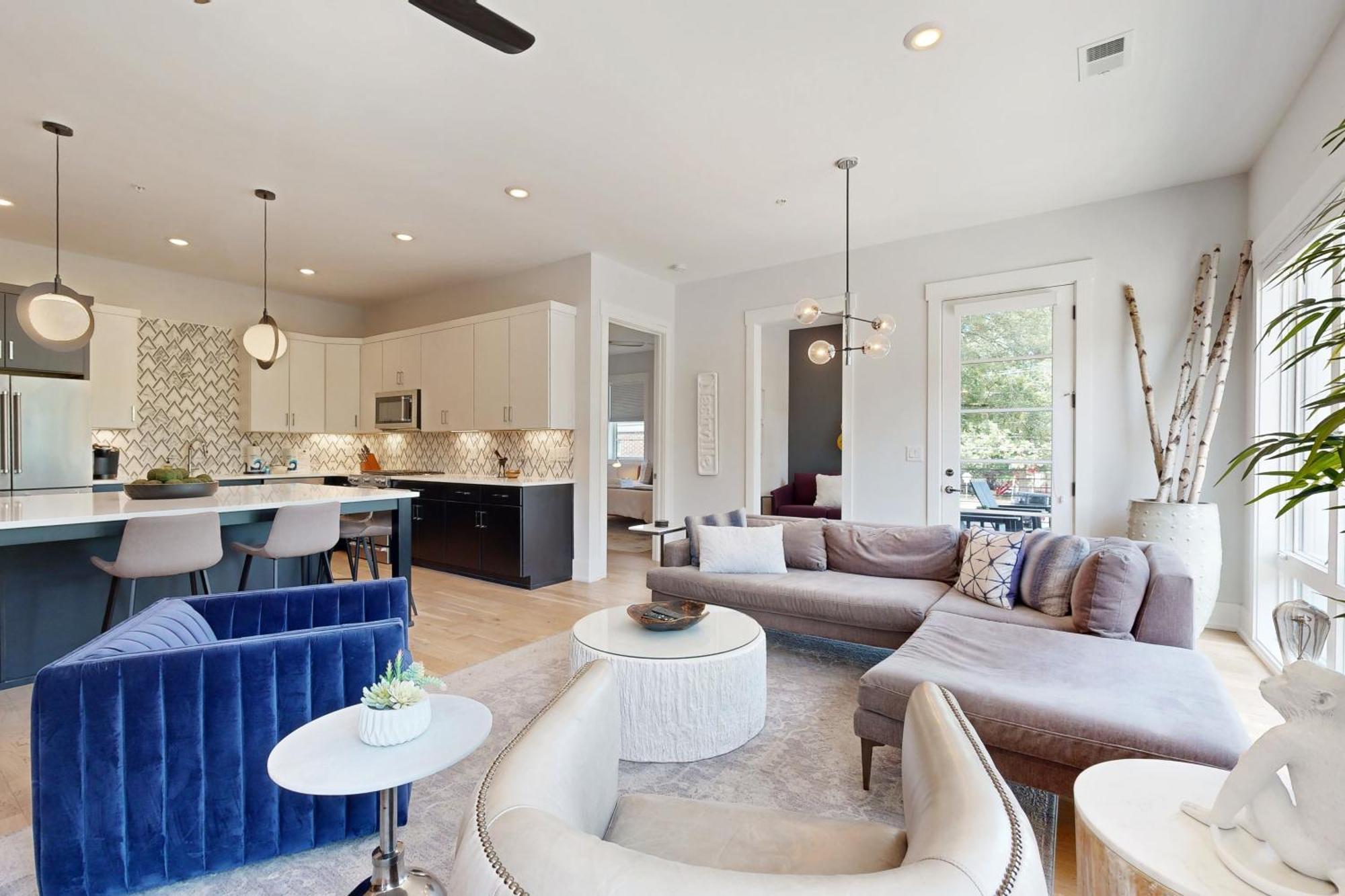 Brio West End Apartment