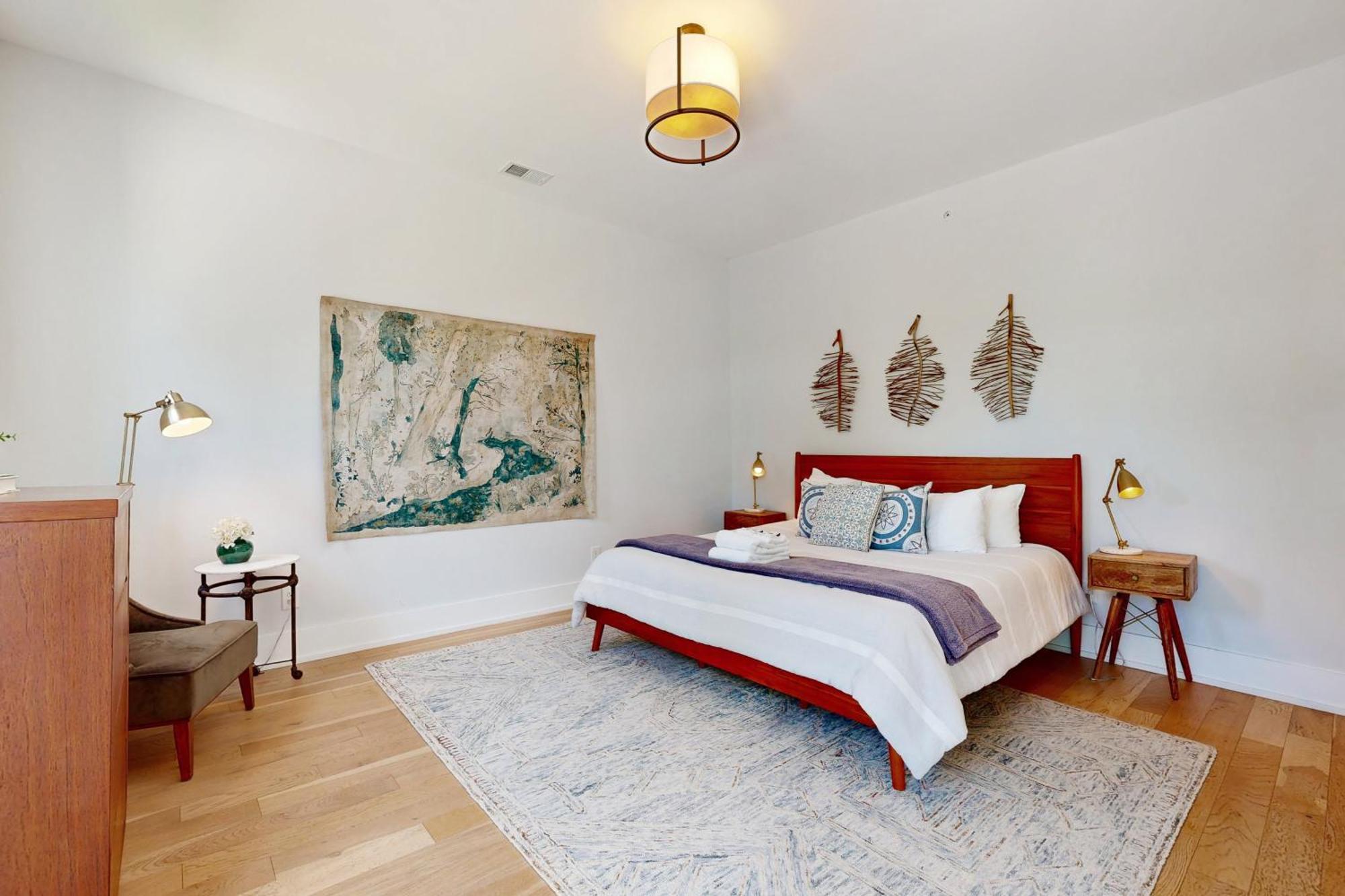 Brio West End Apartment *